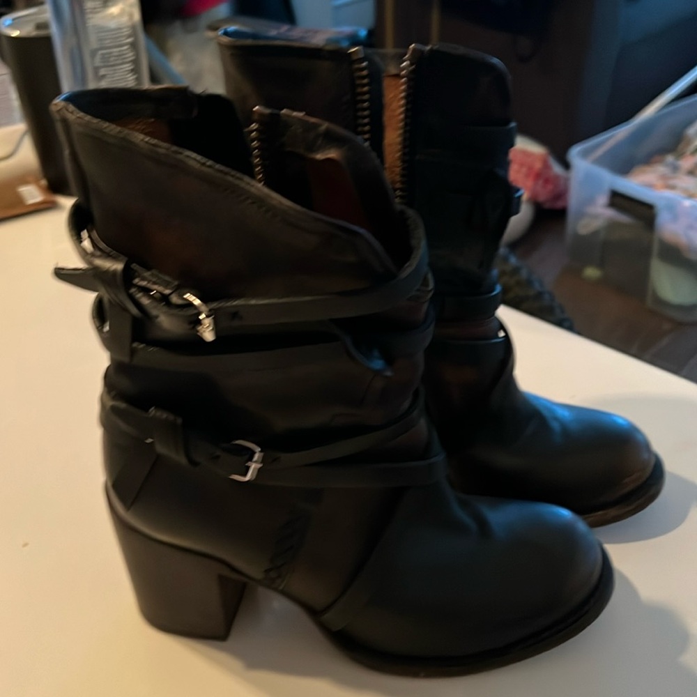 Freebird Baker boots